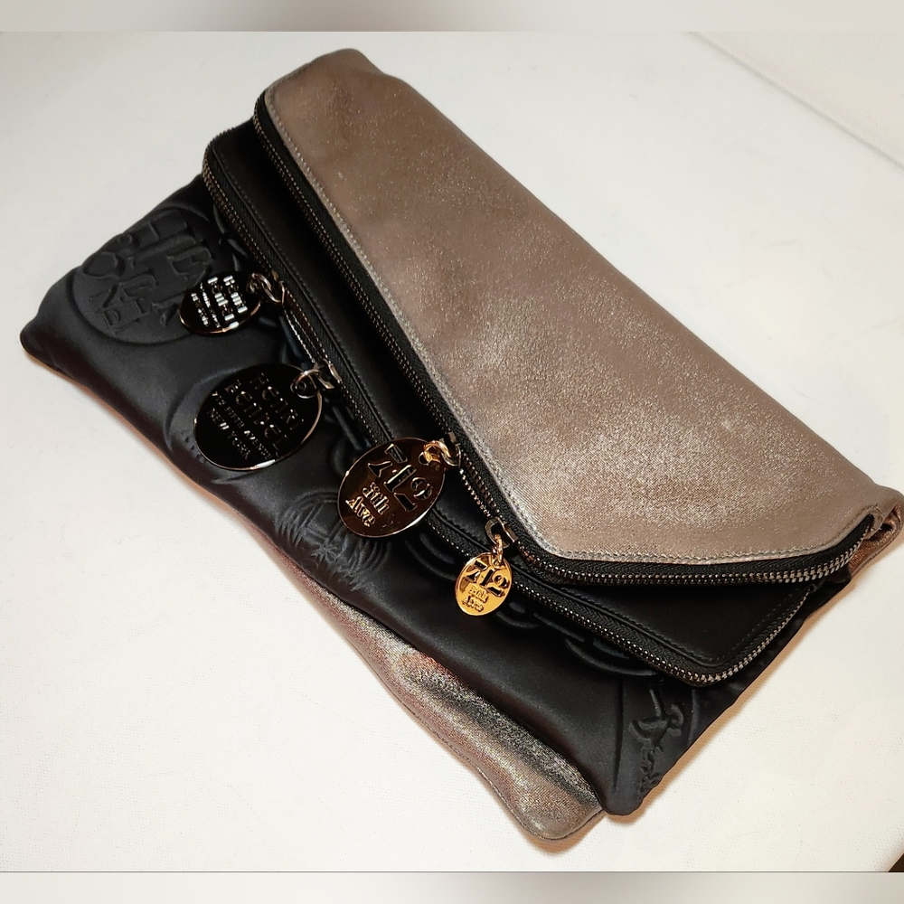 Henri bendel double debutante clutch - Picture 2 of 5